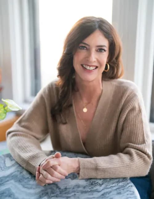 Dr. Alison Cook - Headshot